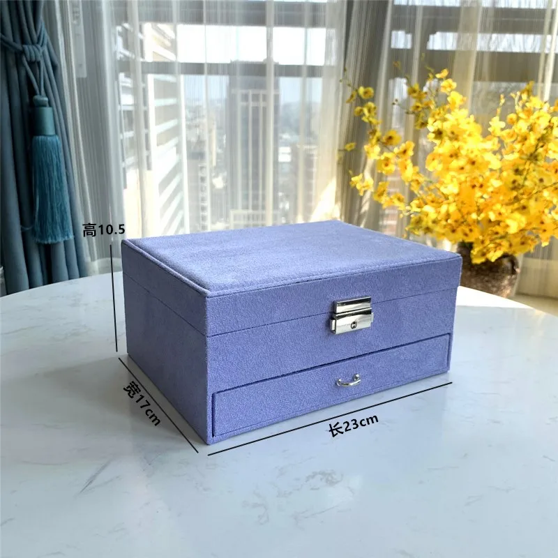 

Ящик для хранения ювелирных изделий из растительного волокна