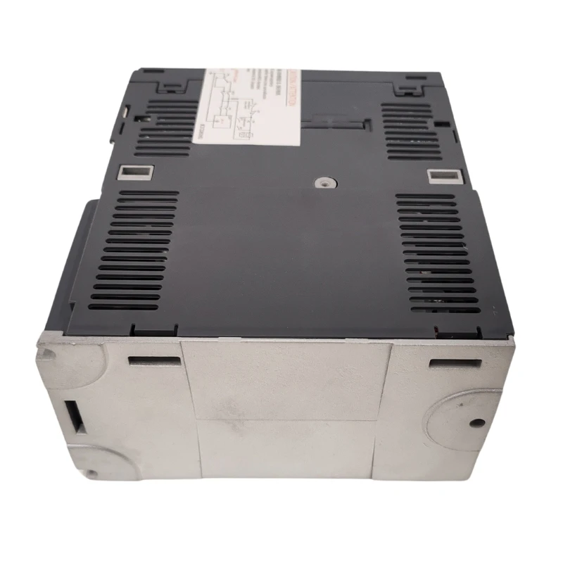 Новый телефон с сервоприводом гарантия 1 год |