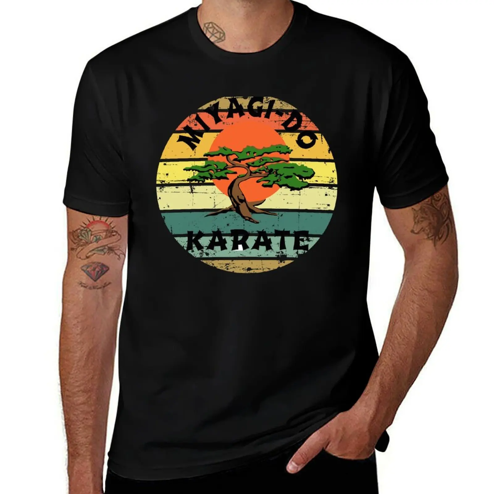 Фото Футболка Miyagi-Do Karate Vintage Sunset, рабочая, с коротким рукавом, из хлопка. №1