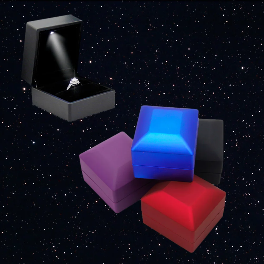 

Soft Interior Ring Box with LED Lighted up Display for CASE for Proposal Muiltco