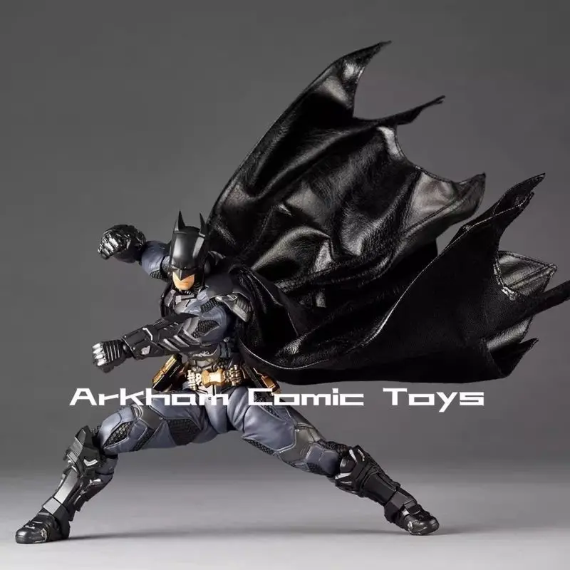 Фото Удивительные Yamaguchi Batman Arkham Knight, фигурки героев, модель игрушки, периферийные устройства, подарочная коробка на день рождения и праздник, фигурки, игрушка в подарок №3