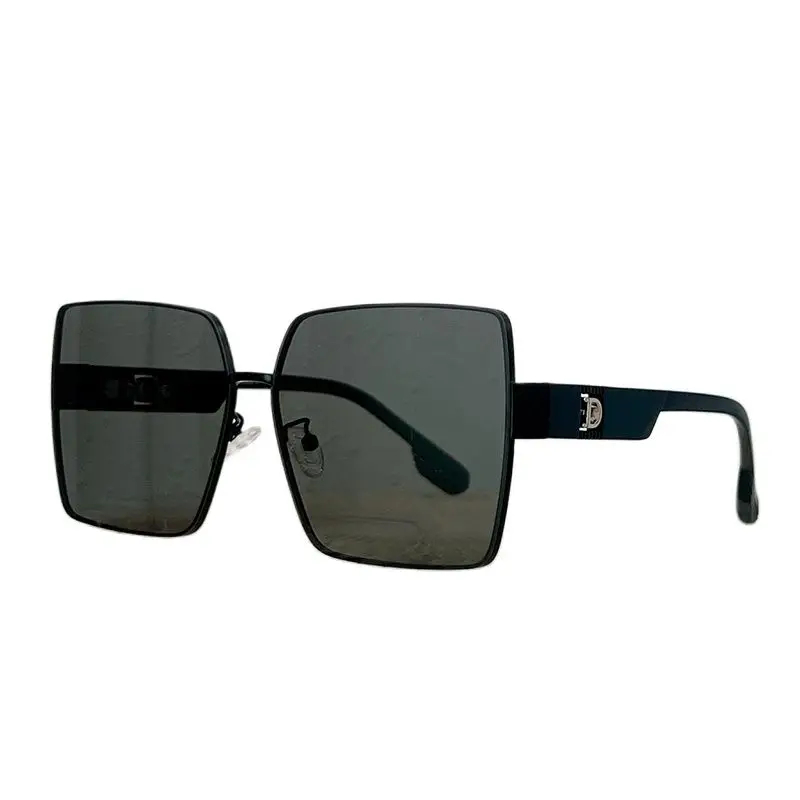 2023 top quality Retro Square frame sunglasses black gold metal prevent outside sunglasses men's fashion
