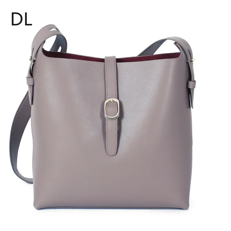

DL Fashion Real Leather Luxury Design Shoulder Crossbody Bag for Women Napa Joker Casual Portable Bag Cowhide Soft Backpack