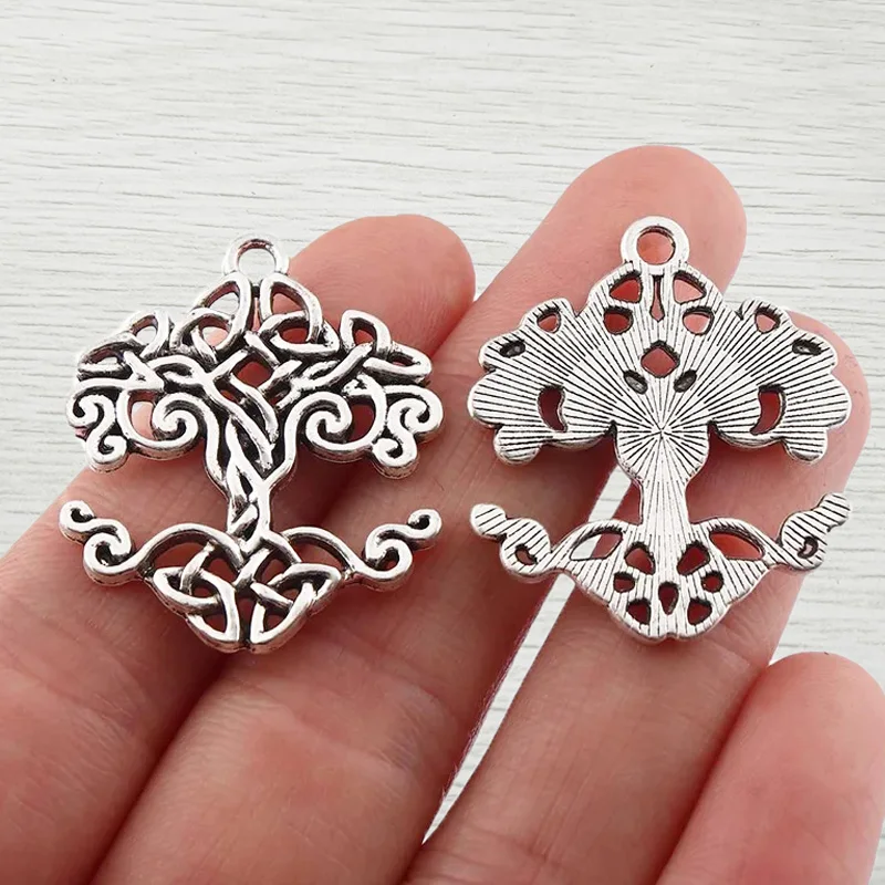 20 x tybetański srebrny węzeł celtycki trójkątne amulety wikingów Charms na naszyjniki naszyjnik DIY kolczyk materiały do wyrobu biżuterii