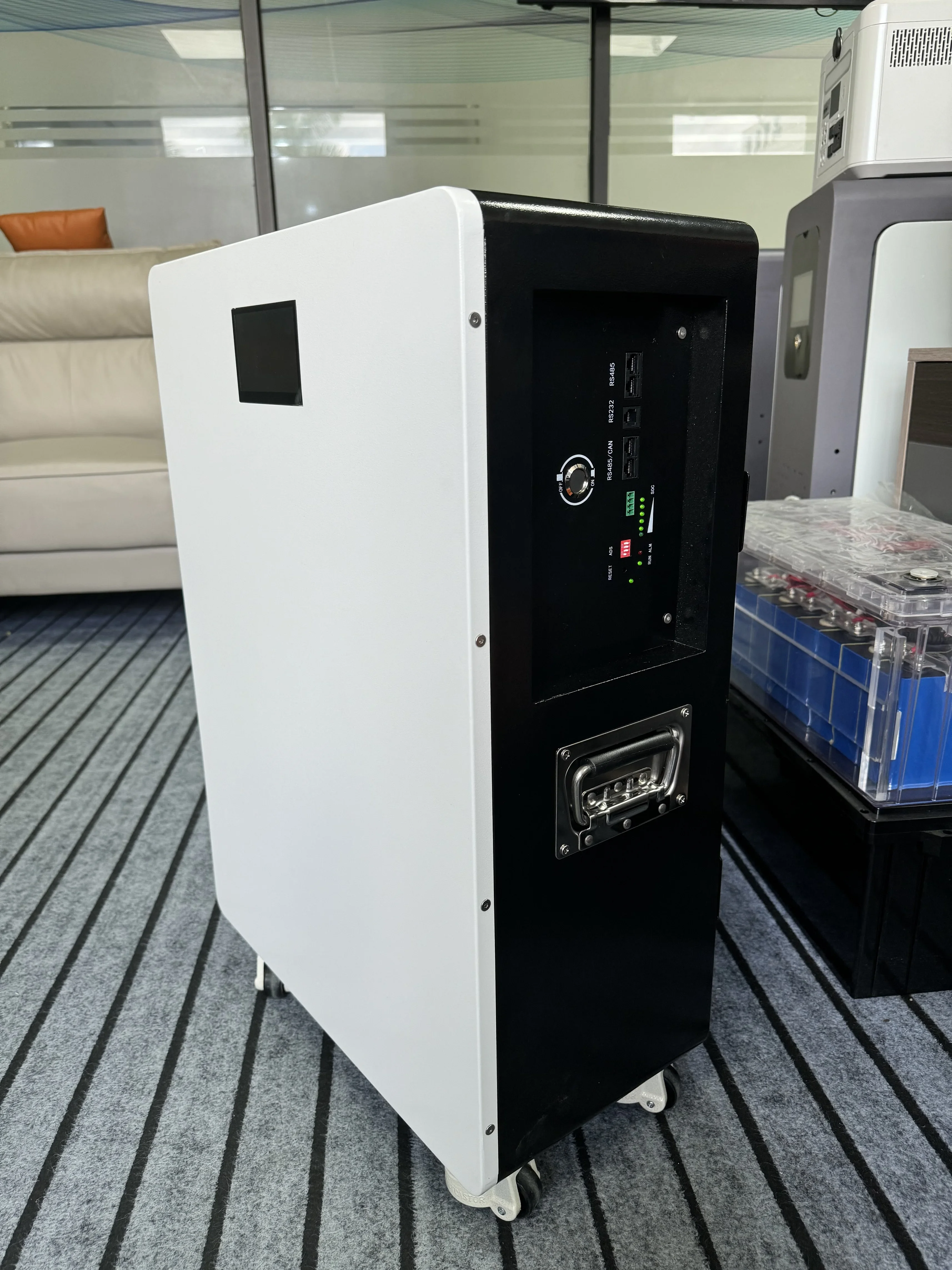 Настенный мобильный аккумулятор 48 В/51 3 В 300 Ач 15 кВтч для хранения бытовой энергии