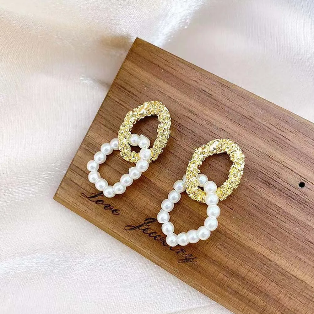 

Простые элегантные дикие женские корейские жемчужные серьги для девочек модные ювелирные изделия из сплава висячие серьги