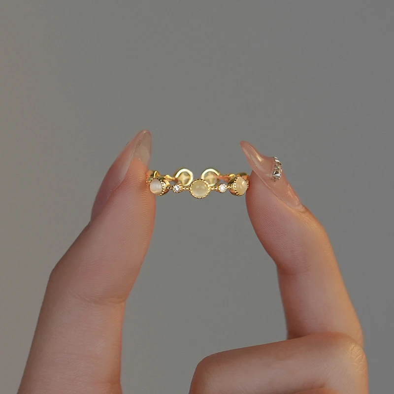 

925 Sterling Silver Vintage High Quality Opal Finger Ring Opening Adjustable for Women French Light Luxury Jewelry Gift