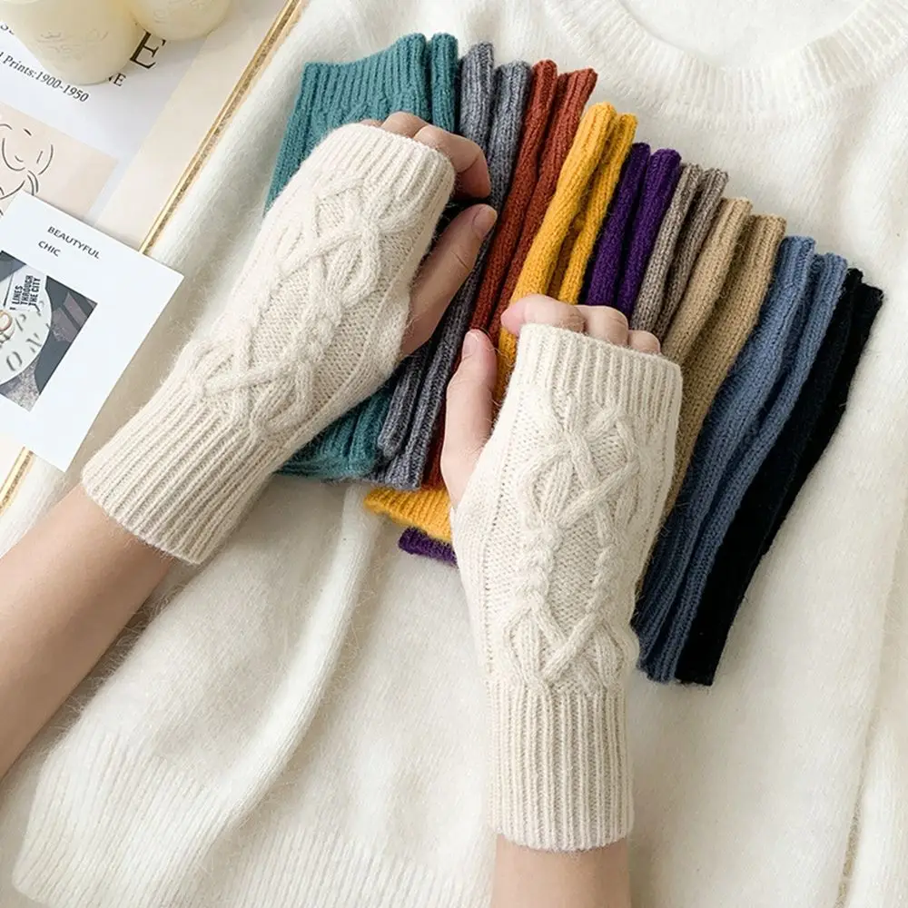 

Gloves Elastic Autumn And Winter Solid Color Plus Velvet Knitted Mittens Female Gloves Twist Gloves Half-finger Gloves