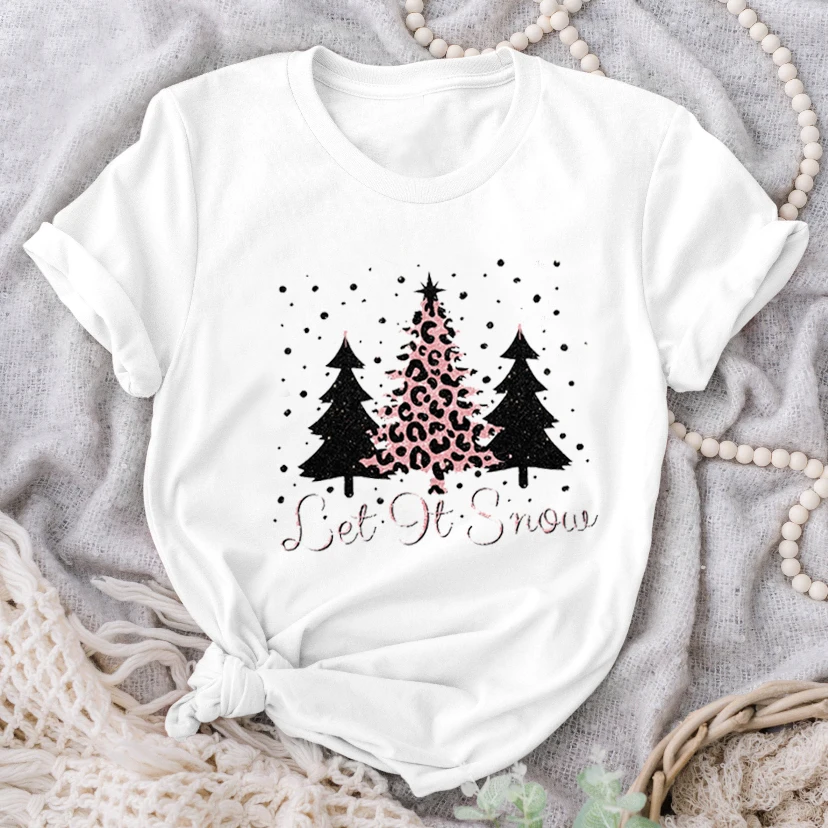 

Модная Kawaii2023 Harajuku Новая зимняя вечеринка Рождественская елка мультяшный принт футболка женская с коротким рукавом Топ большая Повседневна...