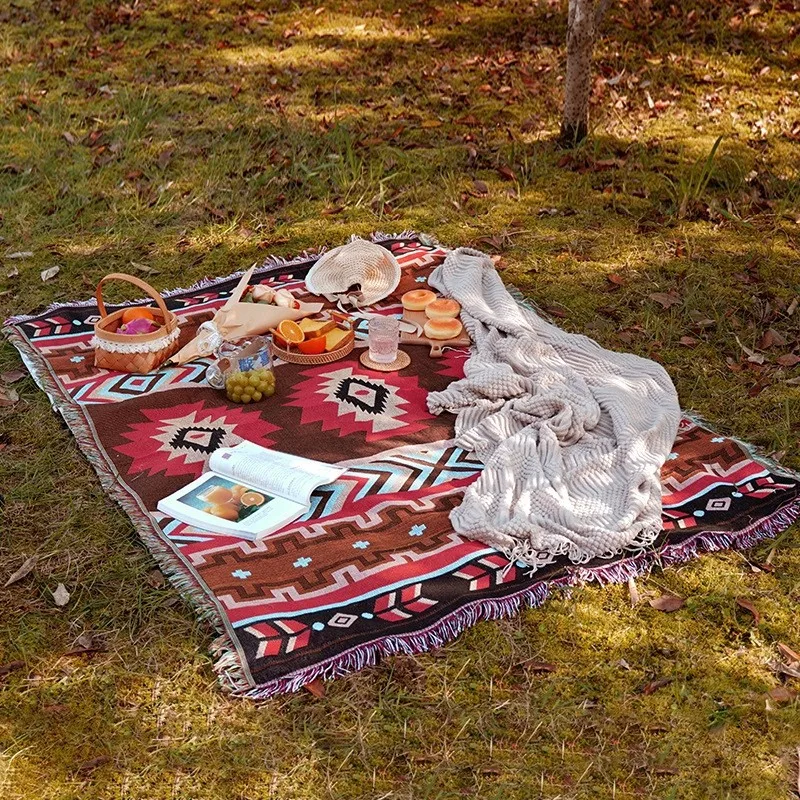 

Knitted Sofa Throw Blanket Decorative Picnic Blanket with Tassel Sofa Towel Cover Nordic Travel Rug Outdoor Camping Picnic Mat