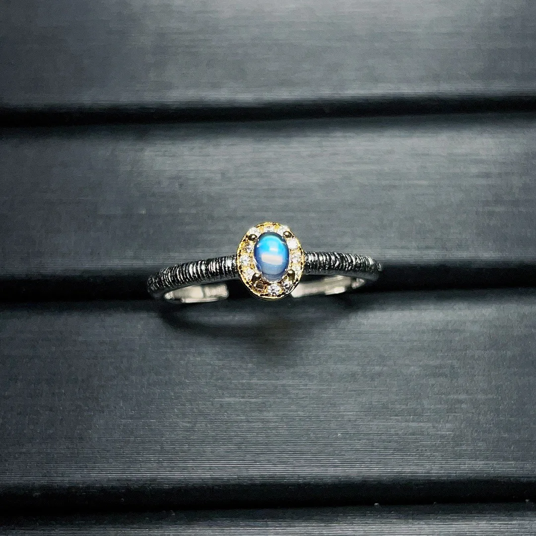 

Новая мода S925 Стерлинговое серебро натуральный Индийский лунный камень круглая корона открытое дизайнерское кольцо без оптимизированного основного камня