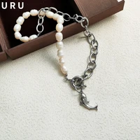 fashion jewelry high quality brass chain necklace popular style one layer natural pearl metal fish pendant necklace for women