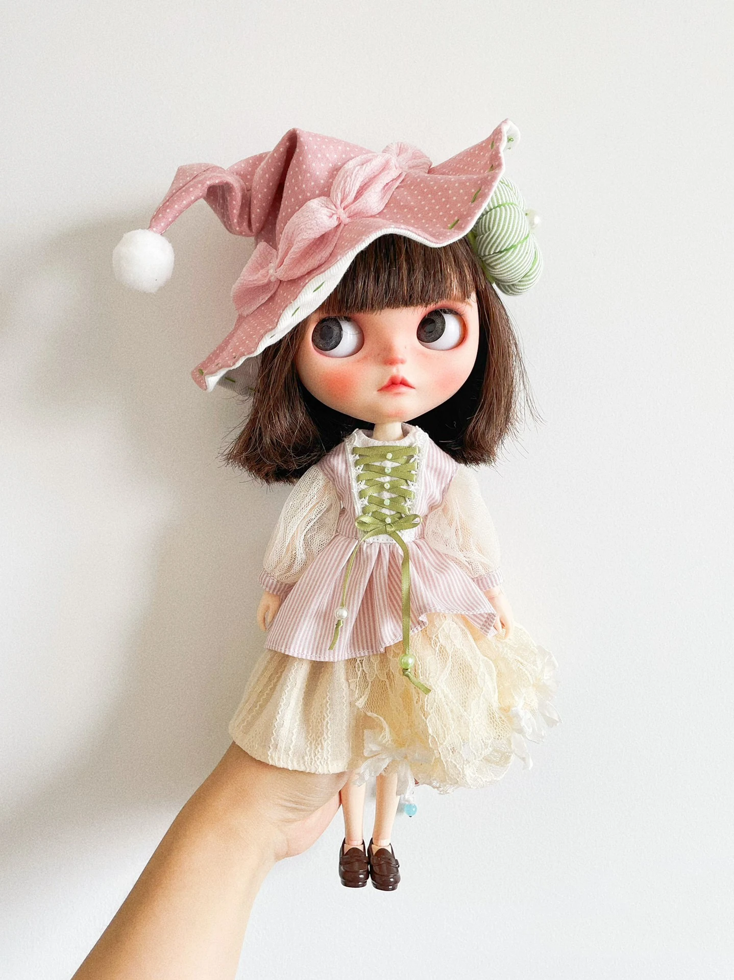 

Four-piece set BJD Blythe Clothes Little witch dress (Fit Pullip,Ob24, Licca、qbaby、ICY, JerryB, 1/6 Doll)