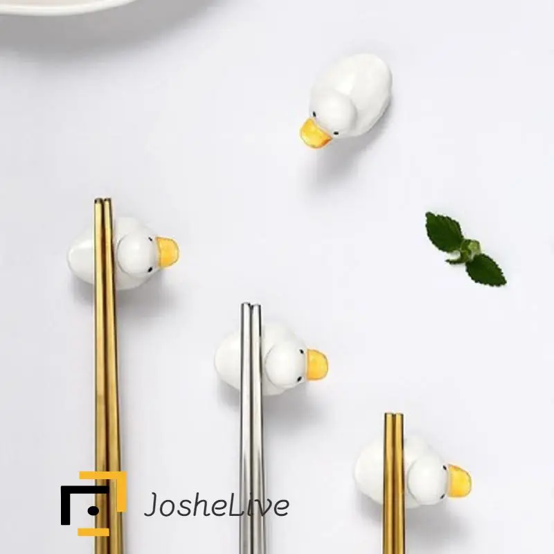 

Chopsticks Ceramic Household Hand-painted Chopsticks Rest Set Creative Japanese-style Chopsticks Rack Wholesale Hot Cartoon 2023