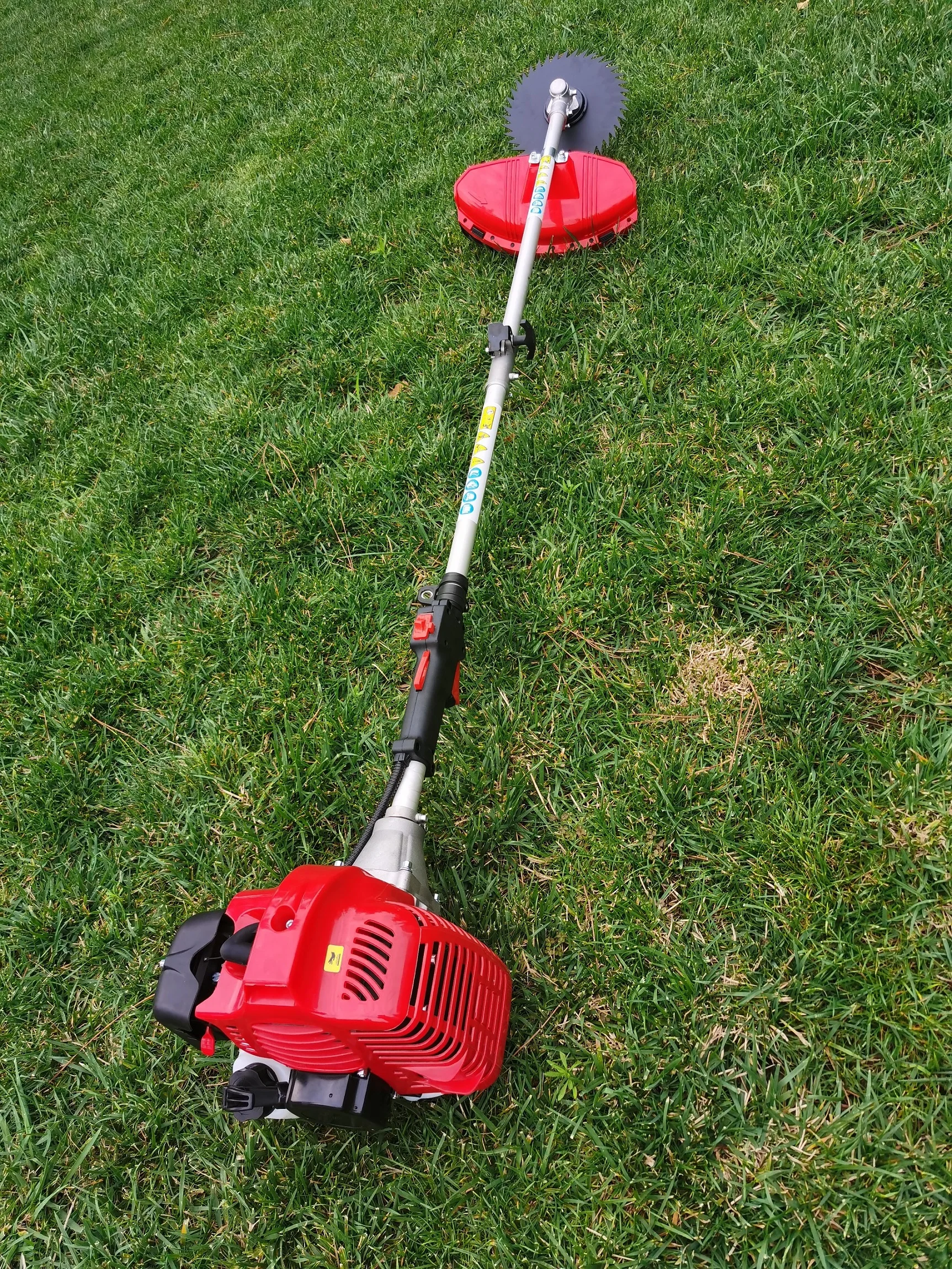 

Multi function brush cutter gasoline grass cutting machine 52cc weeder/tiller/hedge trimmer