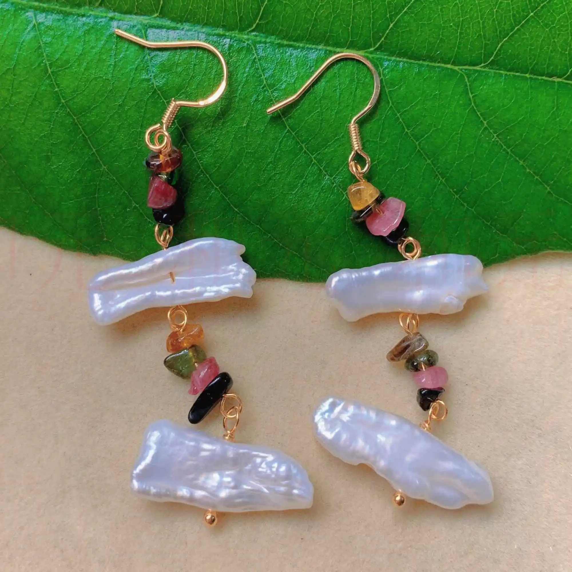 

23-25mm Fashion white Irregular pearl Tourmaline gold earrings Halloween Easter Cultured Lucky CARNIVAL Aquaculture