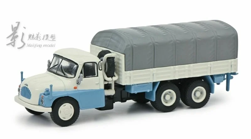 

Модель автомобиля из сплава грузовика с платформой Schuco 1:87 Tatra T148