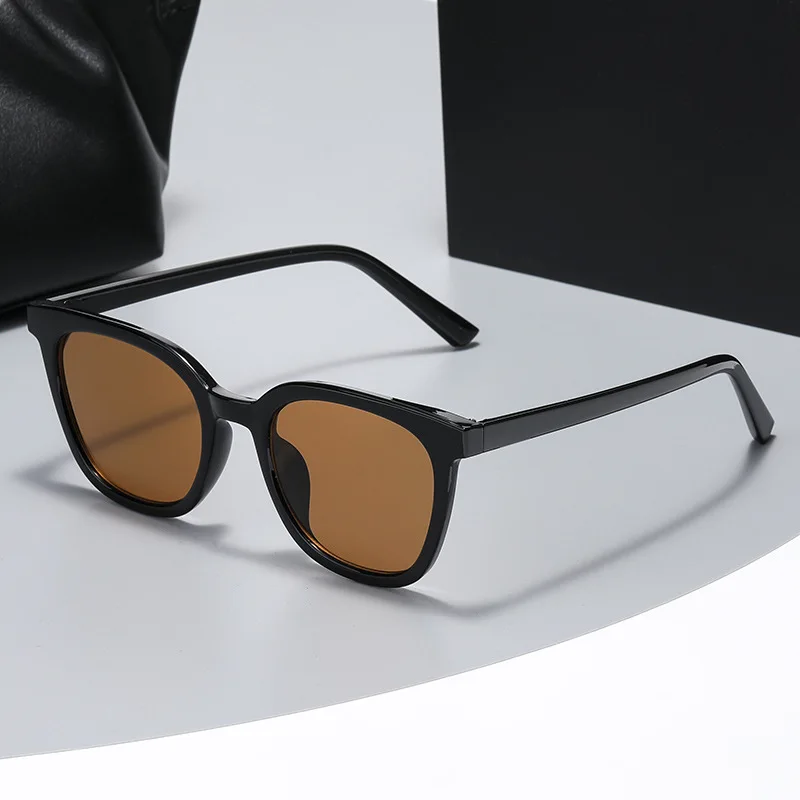 

New New Sunglasses Retro Couple Fashion Sunglasses