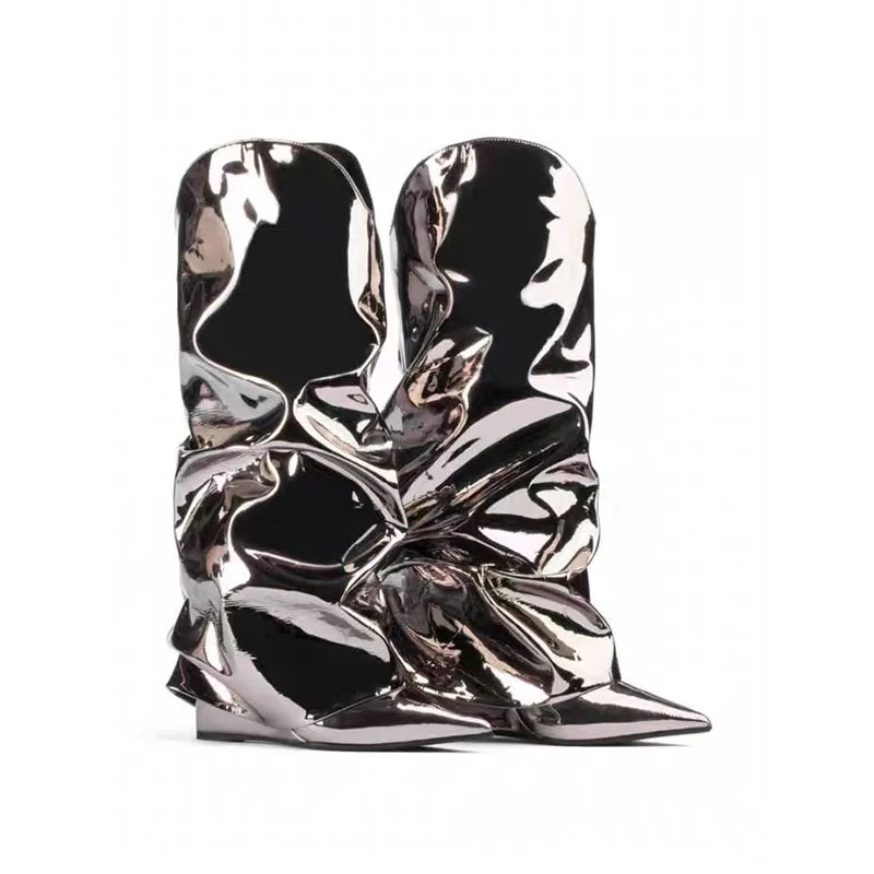 Ботинки женские кожаные на танкетке с острым носком