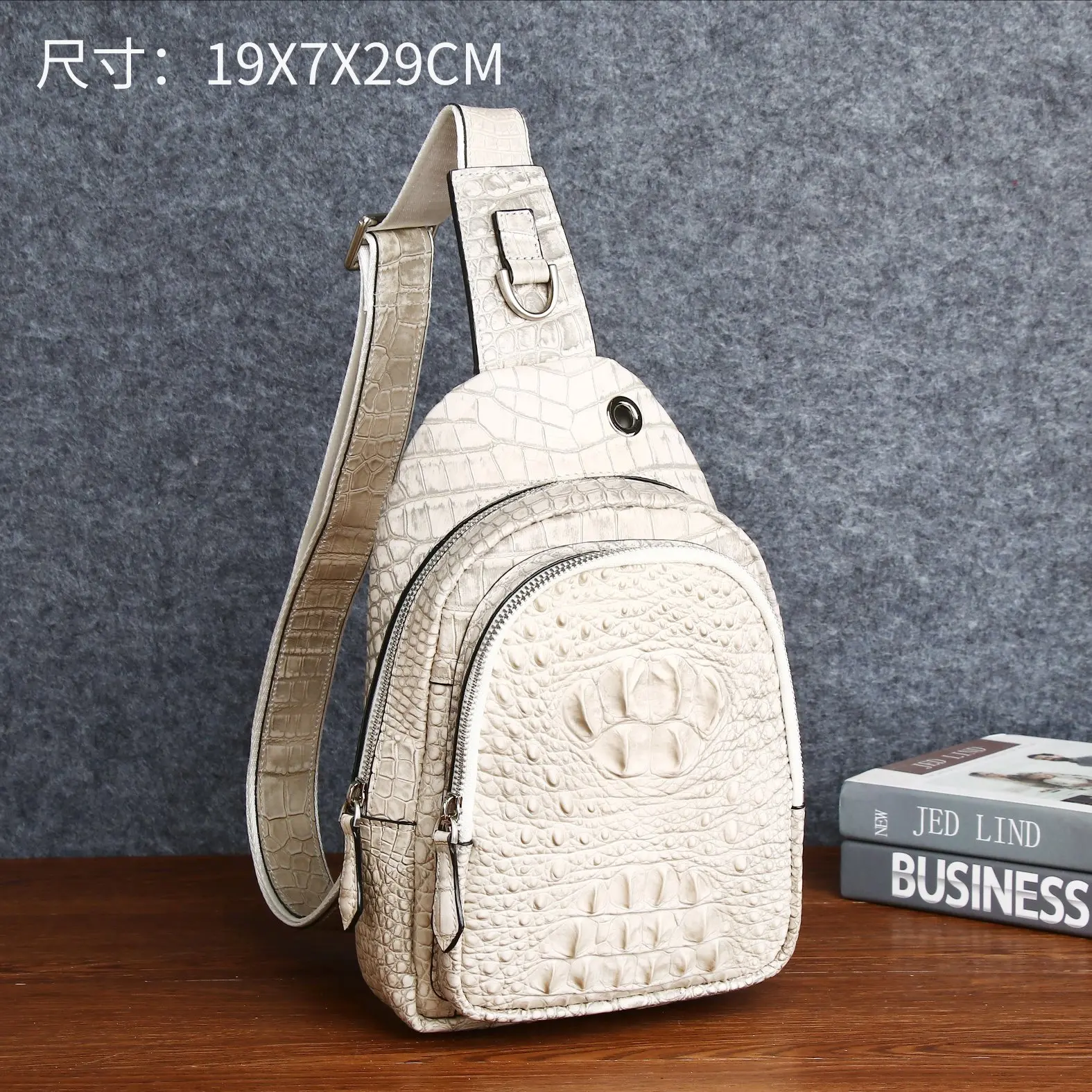 New Genuine Leather Men's Chest Bag Water Dyed Crocodile Wipe Color Large Capacity One Shoulder Tidal Crossbody Phone Bag