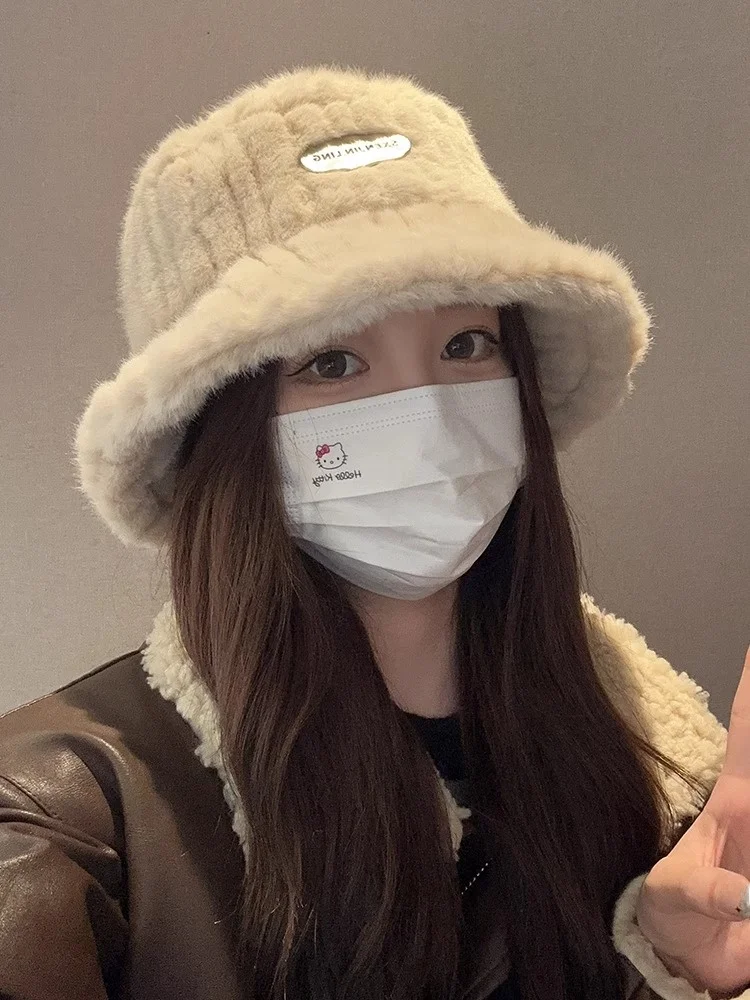 Зимняя плюшевая рыбацкая шапка женская новинка 2024 универсальная с флисовой