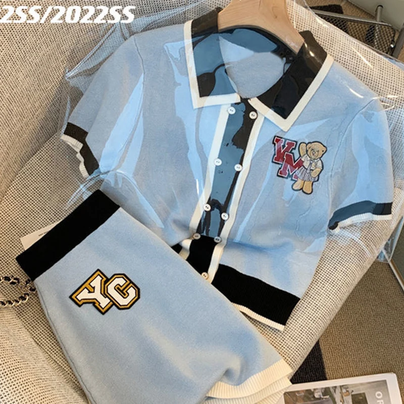 

Новый женский костюм с юбкой в японском стиле с коротким рукавом, трикотажный кардиган с цветными вставками мишка тедди, футболка, студенческий костюм с юбкой для женщин