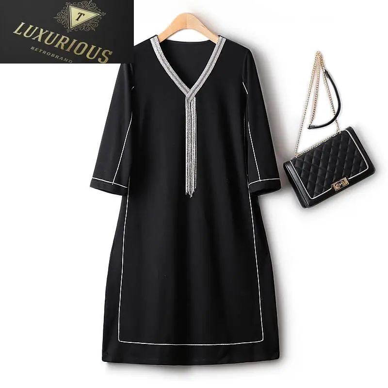

European Station 2024 Autumn Dress Woman Retro V-neck Metal Tassel Decorative Drape Knit Casual Elegant Dresses For Women 4XL