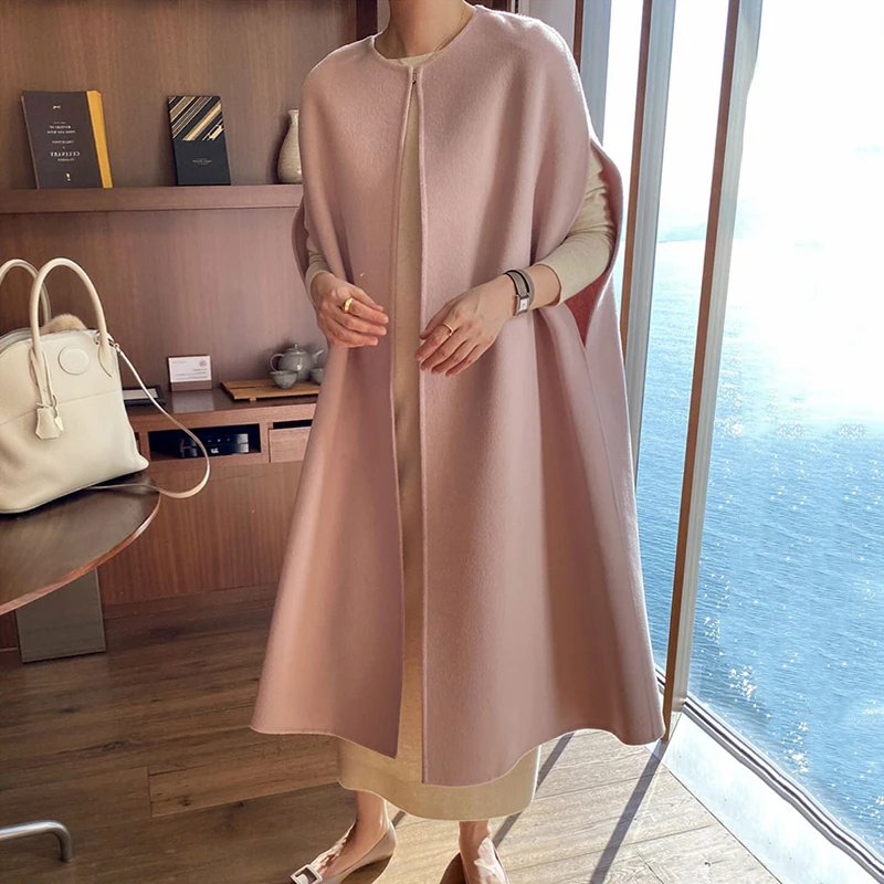 

2022 Winter Wool Jacket Women Sleeveless Vintage Chic Cloak Blends Coat Ladies Autumn Hollow Out Elegant Luxury Woolen Outfit