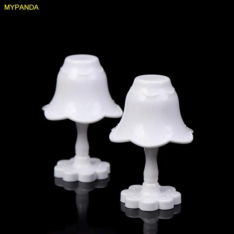 

2PCS Accessories Dollhouse Miniature Small Table Lamp Furniture Decor Toys