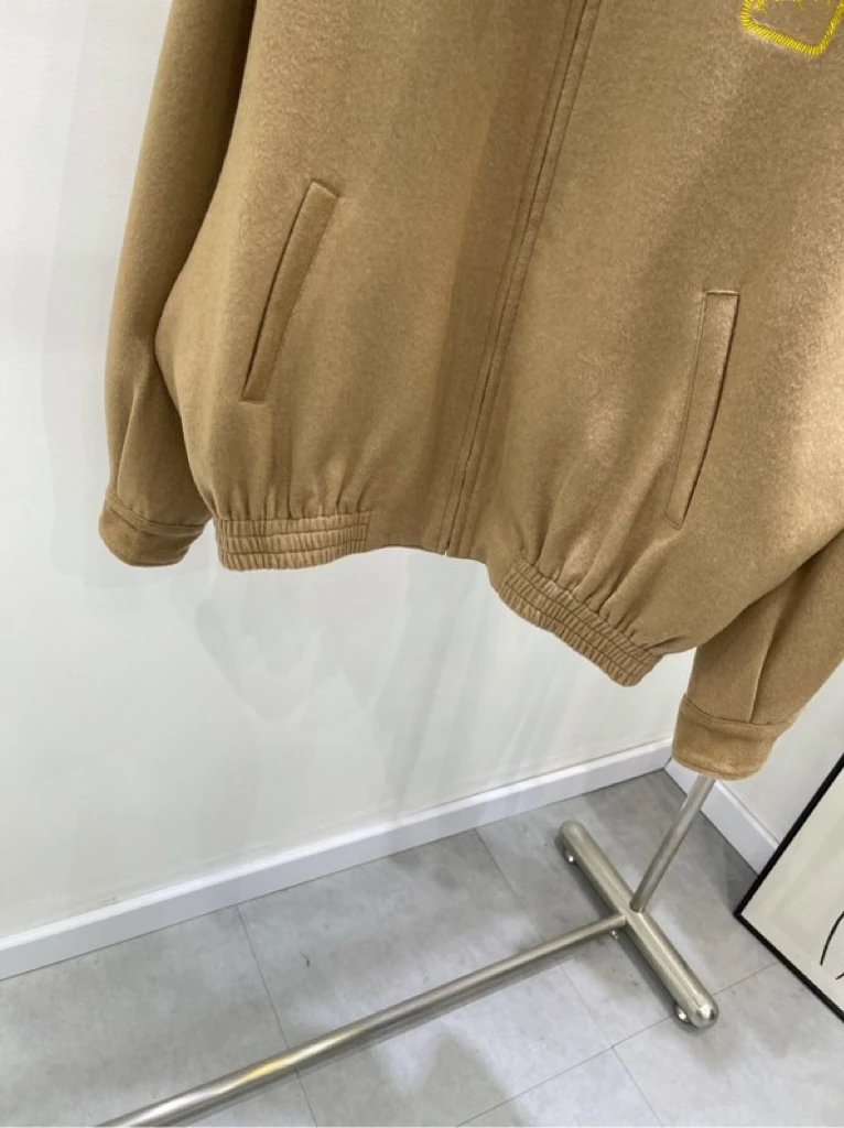 Женское пальто Shenzhen Nanyou 2024 осень и зима новинка цвета хаки для спорта отдыха