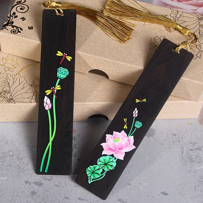 

Retro Chinese Style Lotus Dragonfly Bookmarks Pendant Colored Drawing Wooden Book Clip Gifts Stationery School Office Supplies
