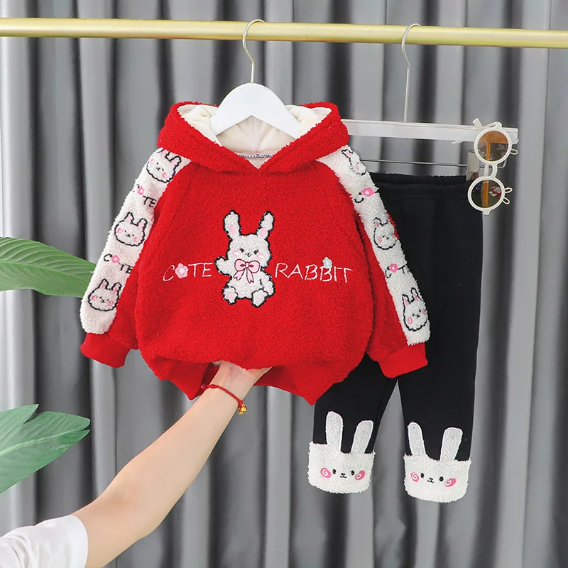 

Новинка 2022, одежда для маленьких девочек LZH, осенне-зимние костюмы для девочек, детские повседневные топы с длинным рукавом и капюшоном и брюки с рисунком из двух предметов