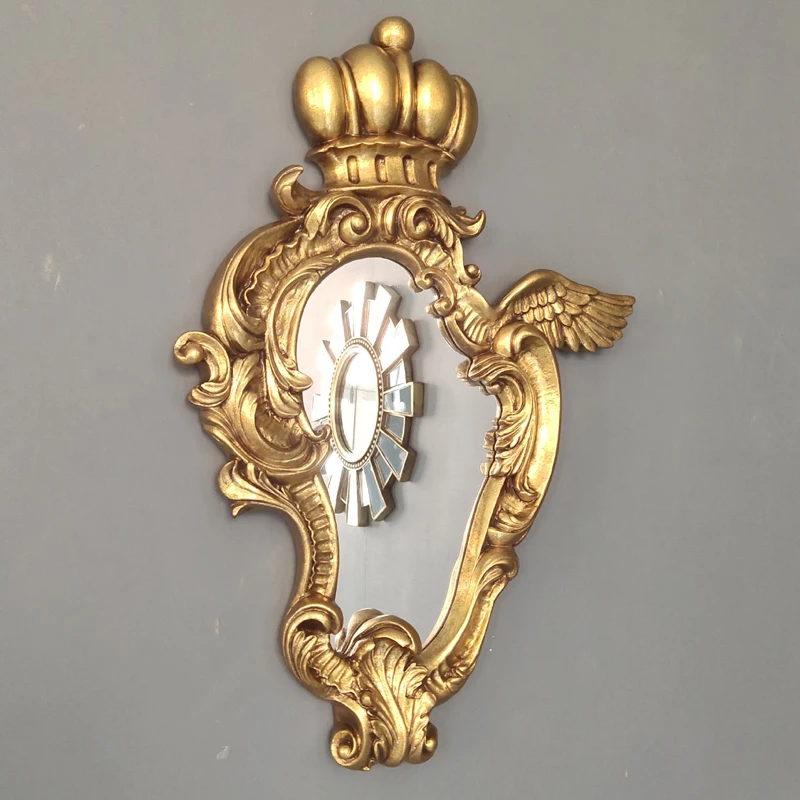 

Полимерное Золотое настенное зеркало, дизайнерское винтажное подвесное роскошное зеркало в виде короны для девочек, украшение для дома