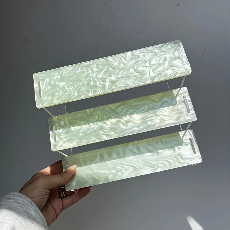 

Акриловая подставка для мелочей