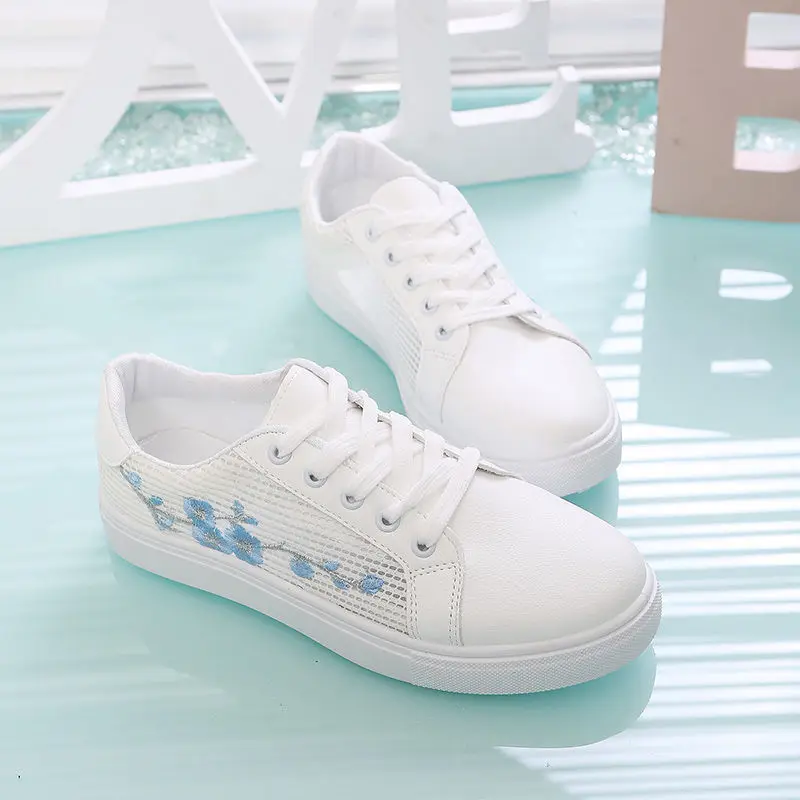 

2022 Spring Fashion Breathble Vulcanized Shoes Women Sneakers Pu leather Platform Shoes Women Lace up Casual Shoes