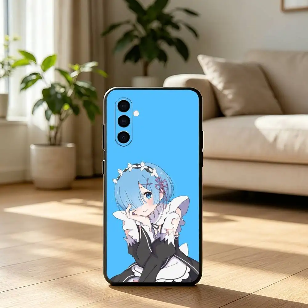 Фото Чехол для телефона ReZero Gentle R-Rem, черный, силиконовый, мягкий, для Samsung Galaxy A73, A72, A71, A70, A53, A52, A51 №5