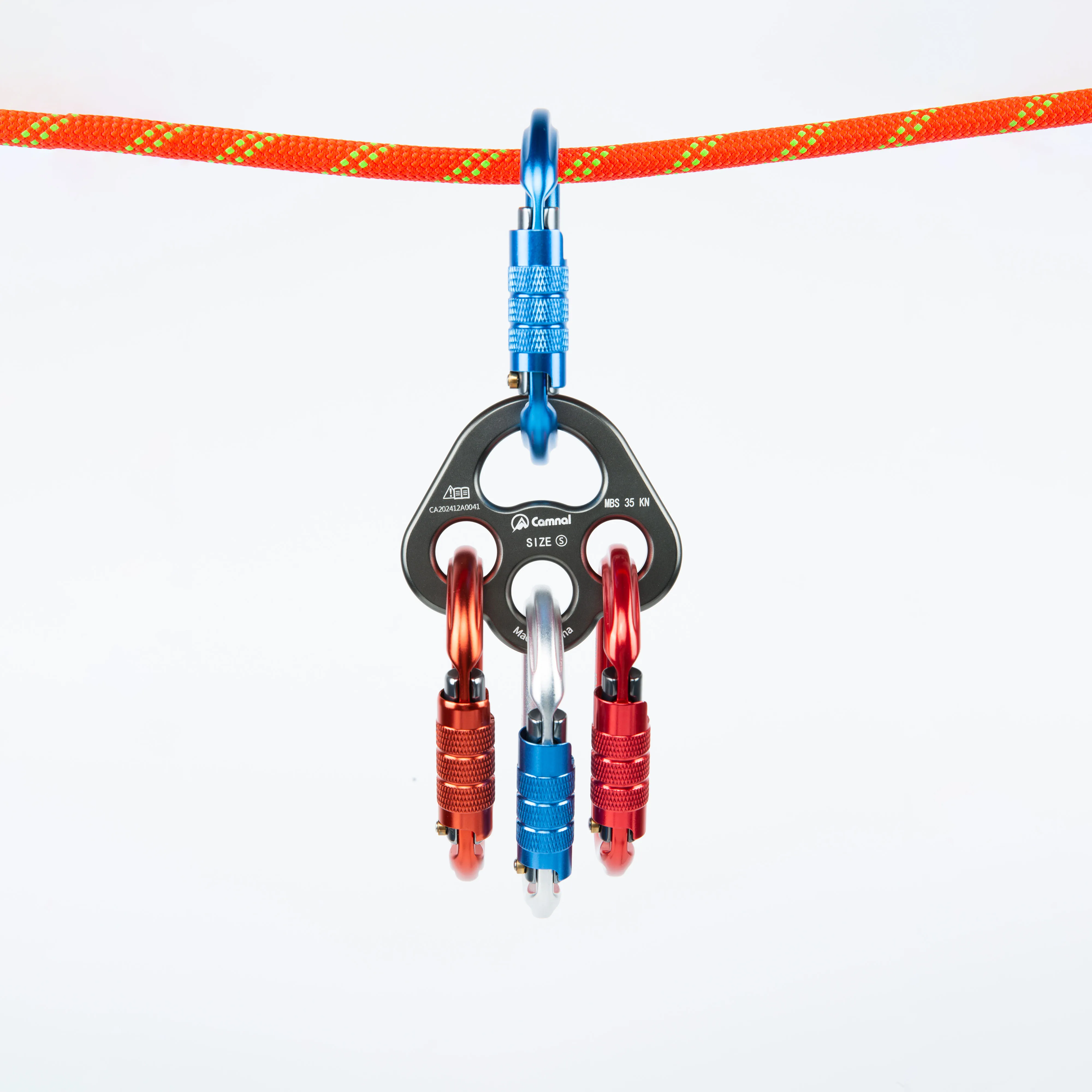 Фото Алюминиевая такелажная пластина «Медвежья лапа» на 4 отверстия, 35 кН, усилитель анкерного крепления для альпинистских и альпинистских веревочных систем №3