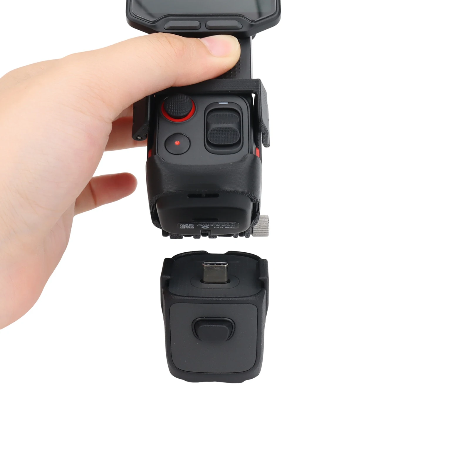 Фото Мощное магнитное крепление для Insta360 Luna Ultra с быстросъемной конструкцией для быстрого крепления и отсоединения устройства. №1