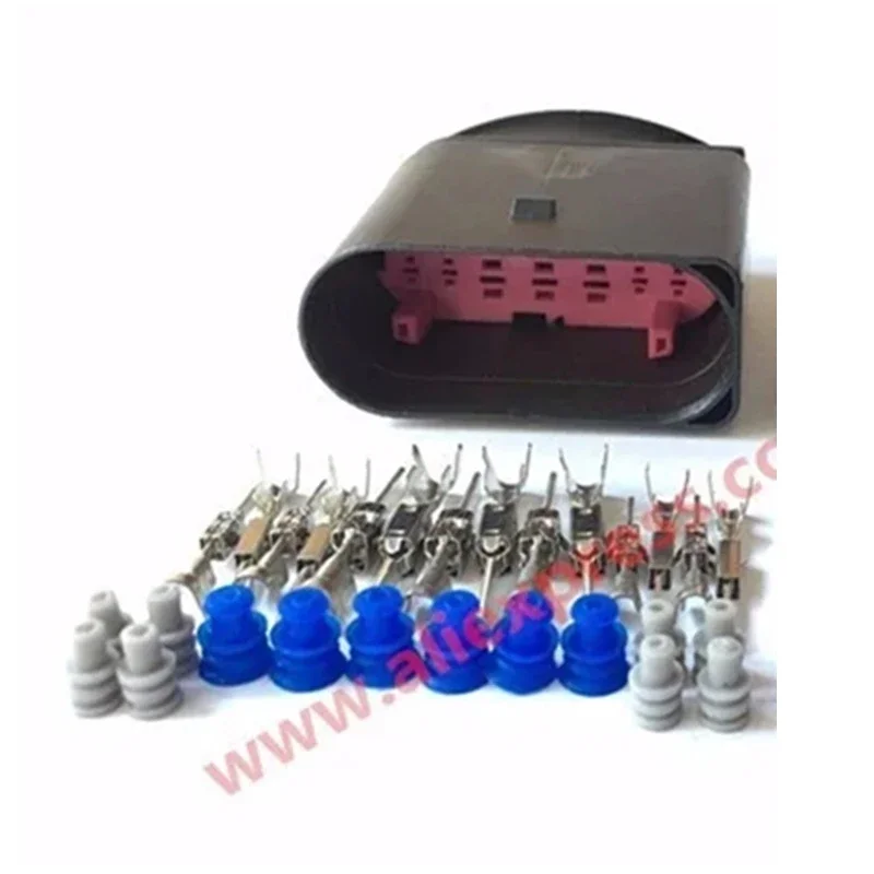 

Водонепроницаемый автомобильный разъем 14-контактный 1.5/3.5 мм для Audi BMW VW