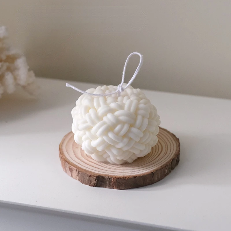 

Handmade Romantic Candle Sleep Aid Bedroom White Geometric Nordic Smokeless Scented Candles Gift Bougie Parfumee Home Decor 50