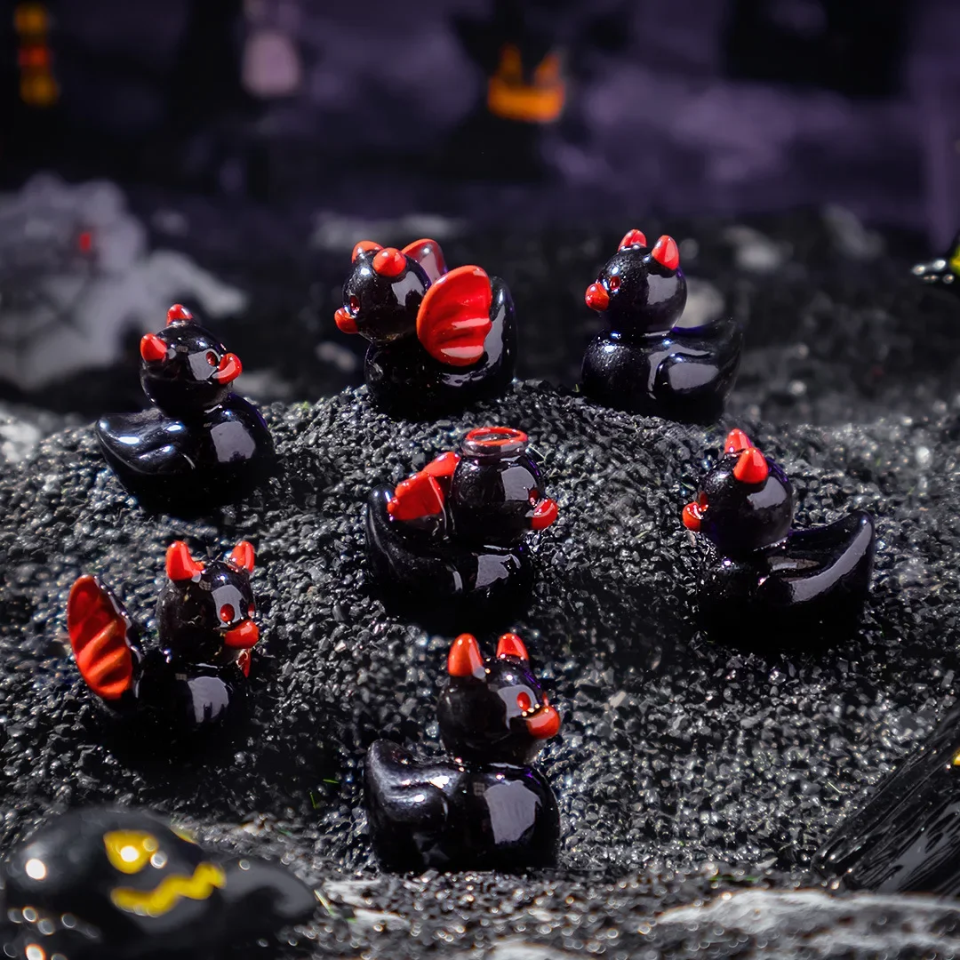 Миниатюрные черные утки-демоны MOONBIFFY александр валентинович рудазов демоны в ватикане