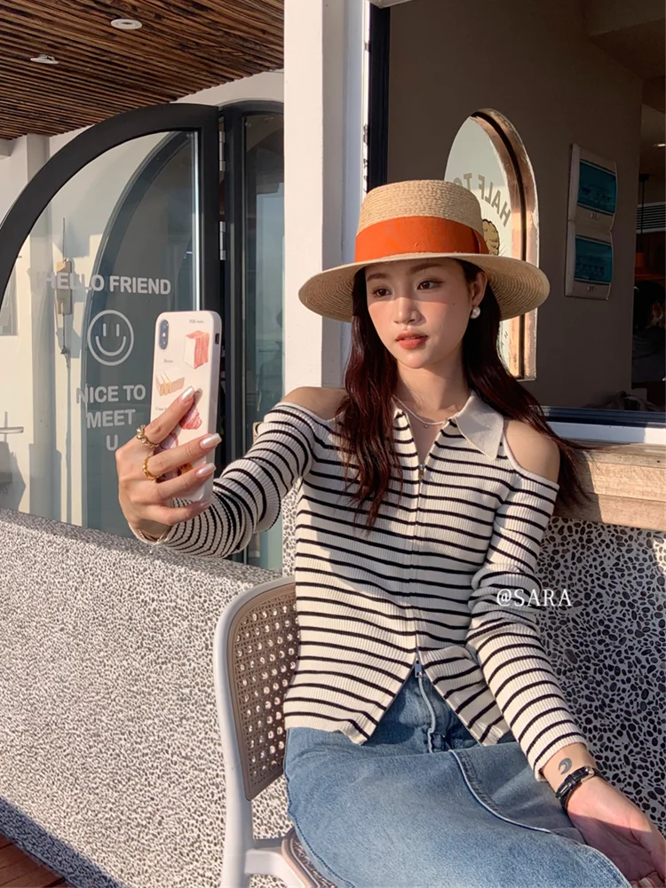 Модный шикарный свитер с открытыми плечами новинка весны облегающие корейские