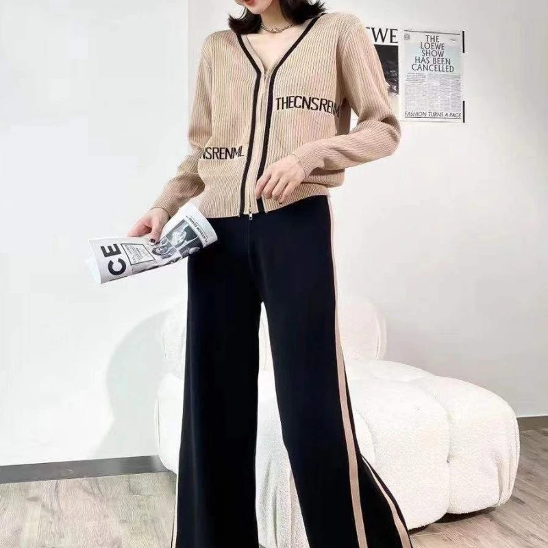

Spring 2023 New Korean Leisure Sports Wide Leg Pants Two Piece Sets Womens Outifits Zipper Knitted Cardigan Suit Fashion