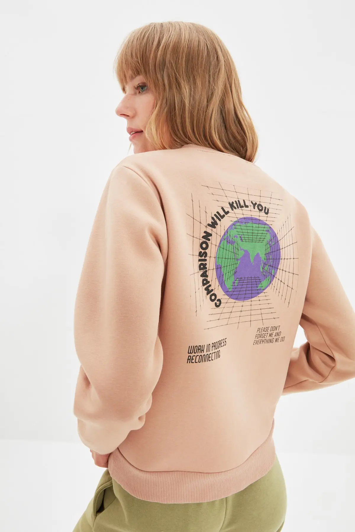

Beige Printed Basic Örme Şardonlu Sweatshirt Christmas gift