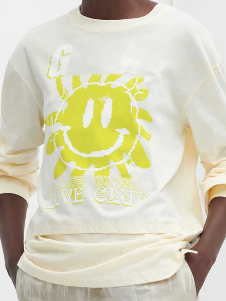 

2022 Spring and Autumn New Round Neck Text Smiley Face Sunflower Print Splicing Design Women Long-sleeved T-shirt Pullover
