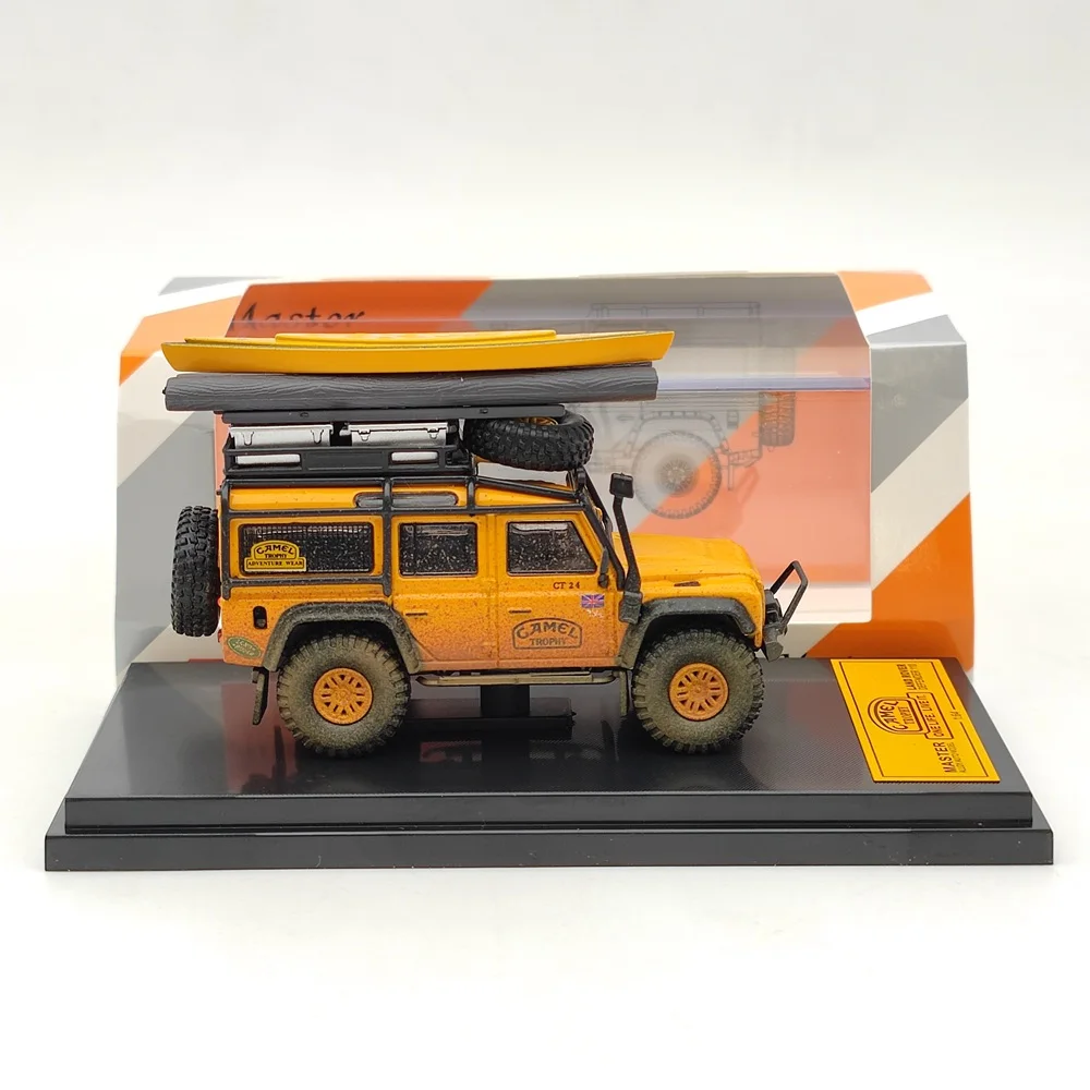1:64 Master L ~ R Defender 110 Camel Cup Dirty Version литые под давлением игрушки модели автомобилей