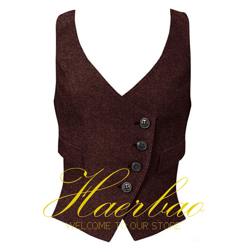 Рисунок 6 - Женский жилет, шерстяная куртка без рукавов