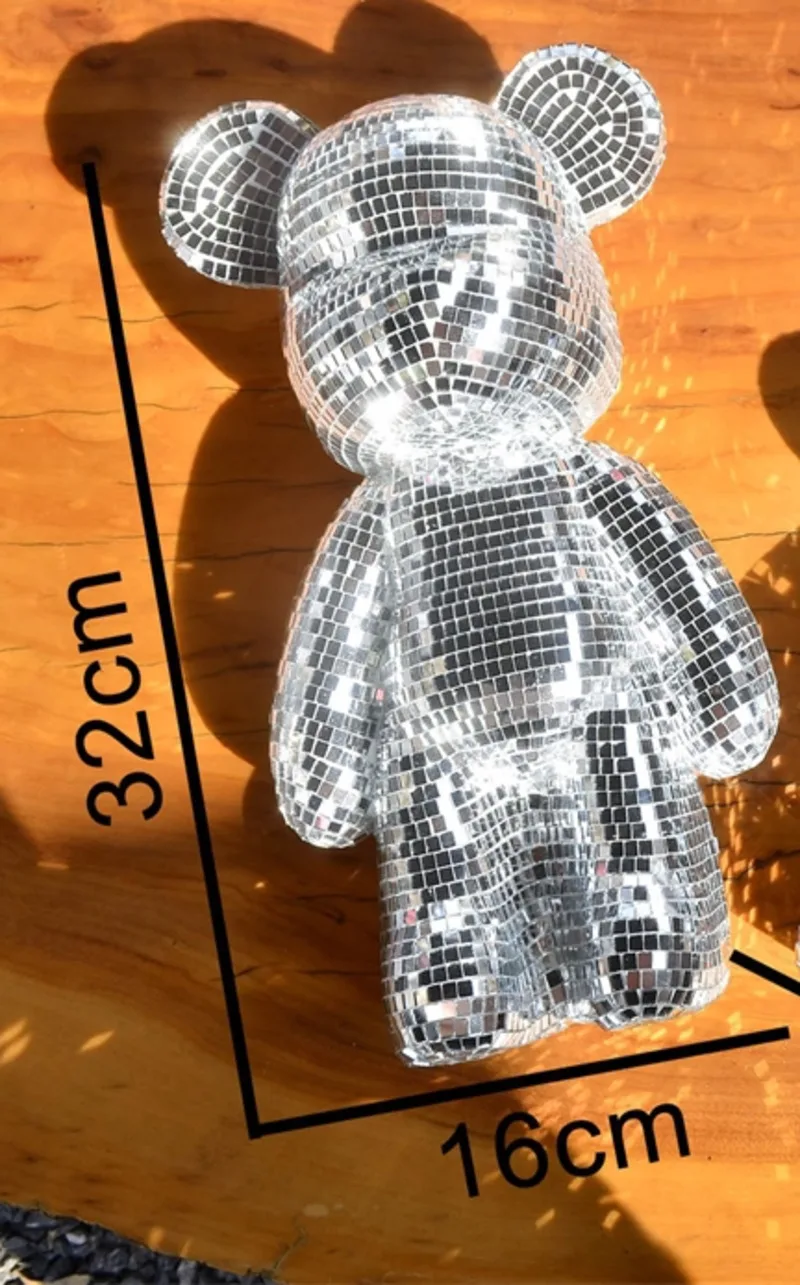 

Зеркальный диско-шар медведь