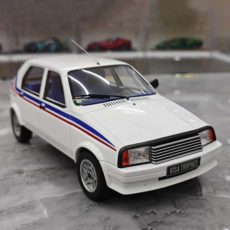 Фото ОТТО для TROPHEE GR. Модель автомобиля B 1983 из симуляционной смолы, масштаб 1:18, OT1053 №4