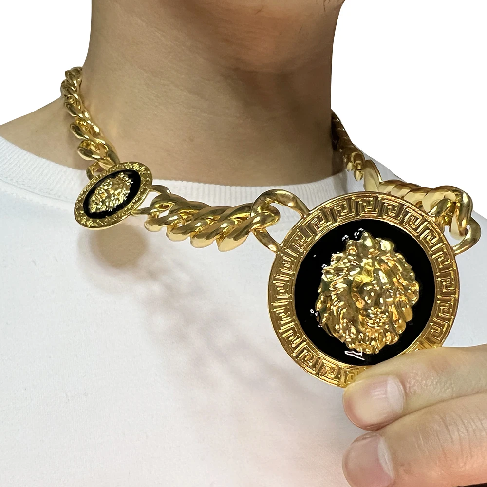 

ULJ Fashion High Quality Hip Hop Alloy Exaggerate Lion Head Golden Necklace Female Clavicle Sweater Chain Jewelry